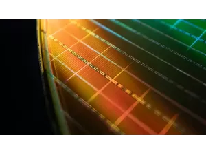 Micron Ra Mắt DDR5-9200: Công Nghệ 1γ EUV Đột Phá Hiệu Suất và Tiết Kiệm Điện