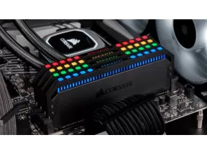 Giá DRAM tăng 171% so với cùng kỳ năm ngoái, vượt tốc độ tăng của vàng do cơn khát AI toàn cầu